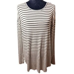 Magic Fit | Black and White Striped Long Sleeve Top with Thumb Holes | Sz L